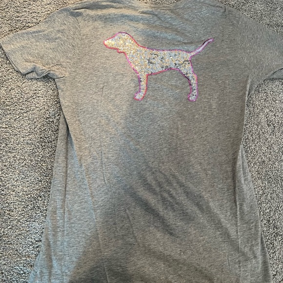 Victoria’s Secret PINK gray v-neck tank top tee size small - Picture 4 of 5